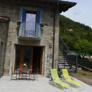 Giardino Tra I Laghi Bed & Breakfast